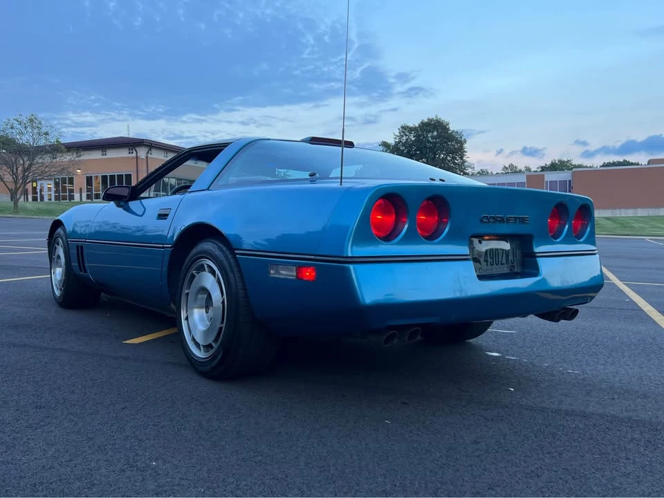 1987 Chevrolet Corvette C4 - Image 7 of 20