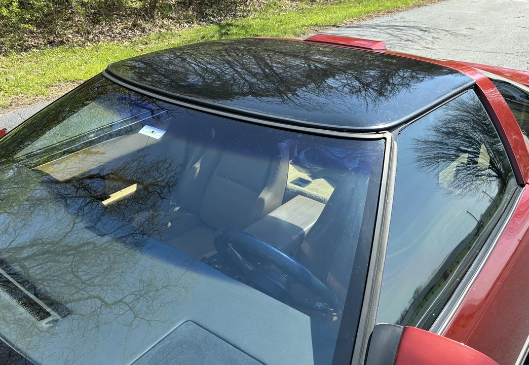 1987 Chevrolet Corvette C4 - Image 29 of 31