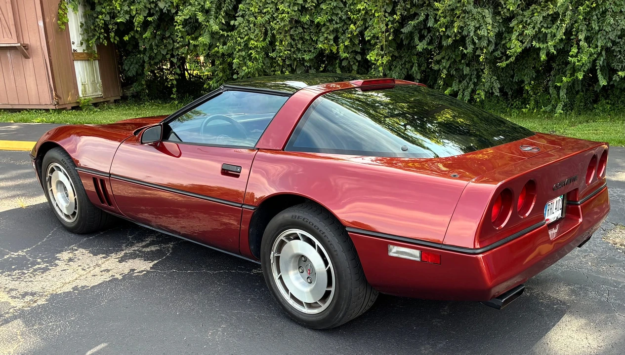 1987 Chevrolet Corvette C4 - Image 9 of 31