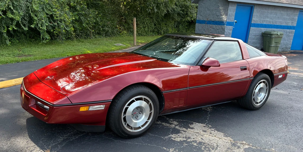 1987 Chevrolet Corvette C4 - Image 5 of 31