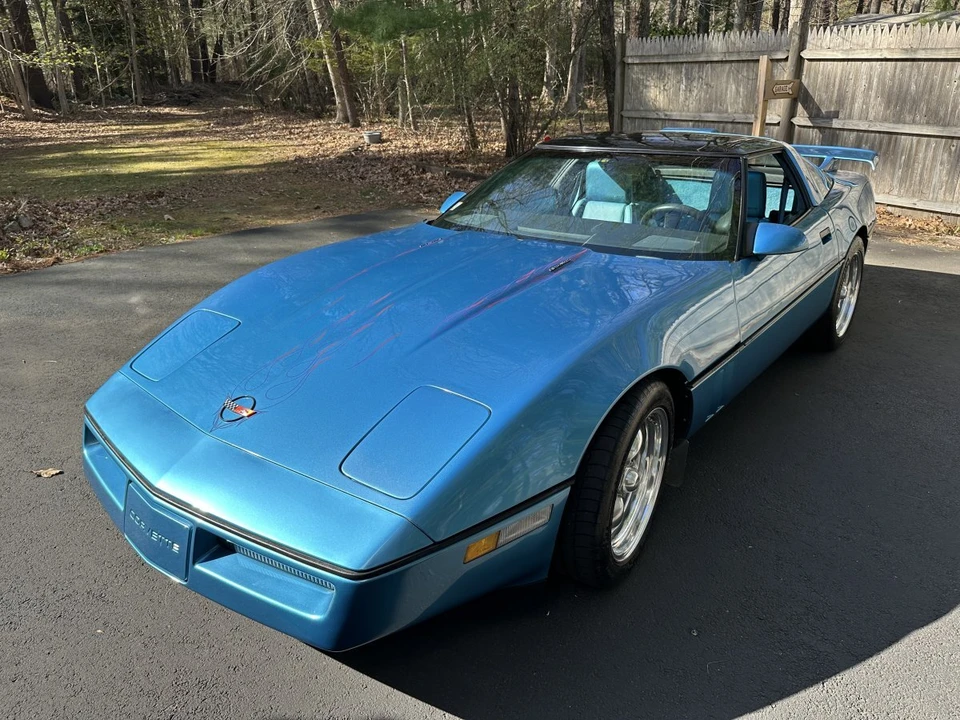 1987 Chevrolet Corvette C4 - Image 3 of 31