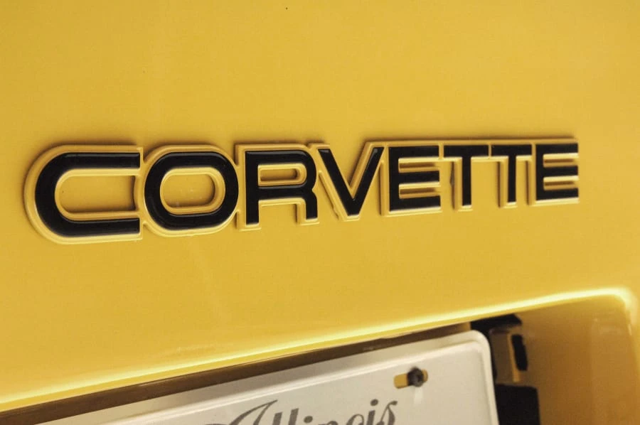 1987 Chevrolet Corvette C4 - Image 10 of 12