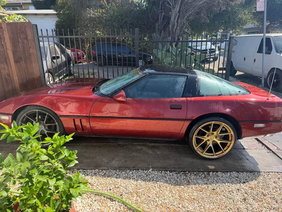 1987 Chevrolet Corvette C4 - Image 3 of 6