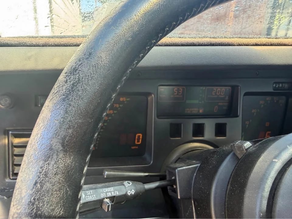 1987 Chevrolet Corvette C4 - Image 5 of 6