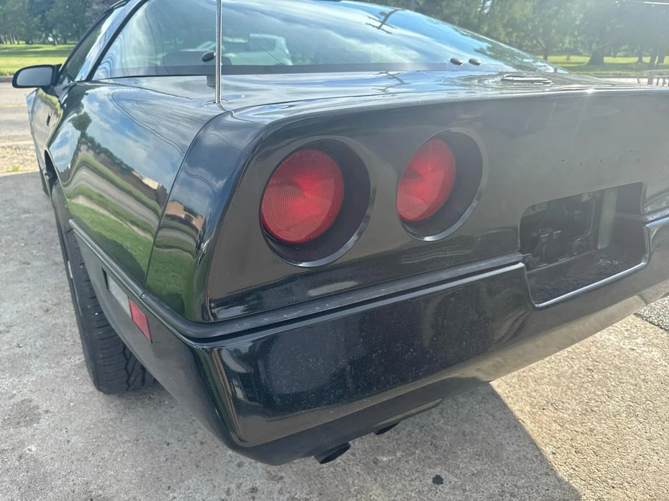 1987 Chevrolet Corvette C4 - Image 14 of 31