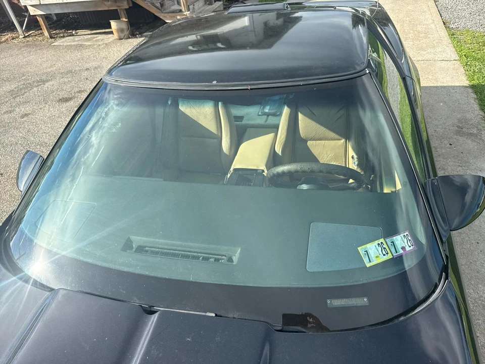 1987 Chevrolet Corvette C4 - Image 24 of 31