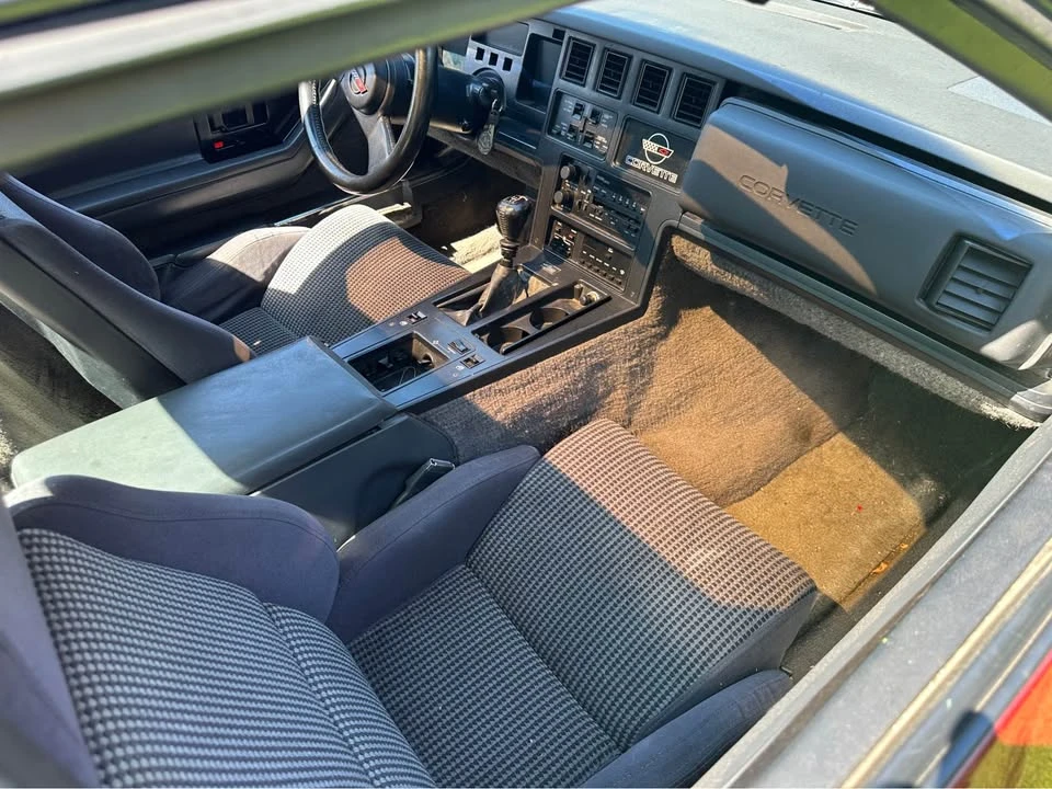 1987 Chevrolet Corvette C4 - Image 7 of 13