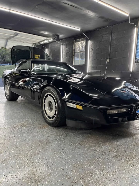 1987 Chevrolet Corvette C4 - Image 3 of 10
