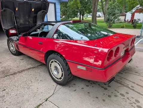 1987 Chevrolet Corvette Hatchback Coupe 2D