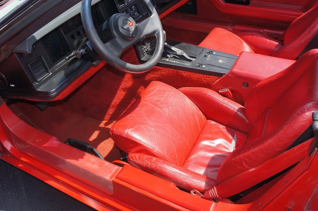 1987 Chevrolet Corvette C4 - Image 9 of 24