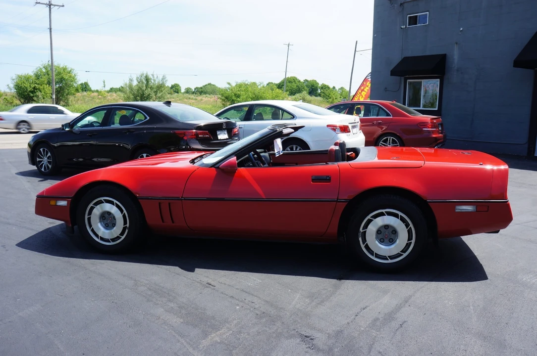 1987 Chevrolet Corvette C4 - Image 8 of 24
