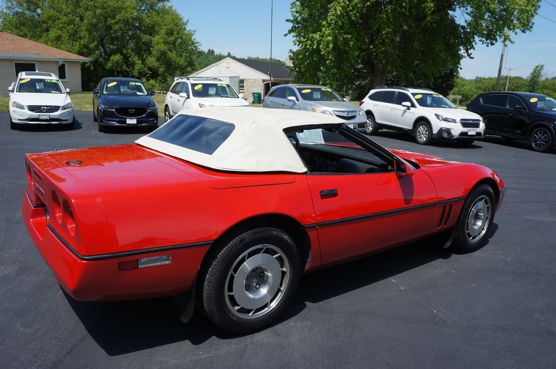 1987 Chevrolet Corvette C4 - Image 23 of 24