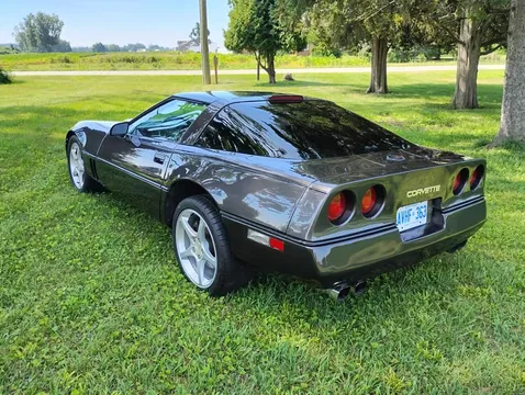1987 Chevrolet Corvette C4 - Image 3 of 18