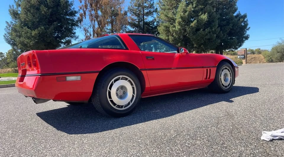 1987 Chevrolet Corvette C4 - Image 3 of 16