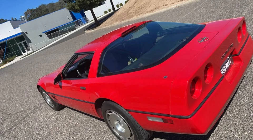 1987 Chevrolet Corvette C4 - Image 5 of 16