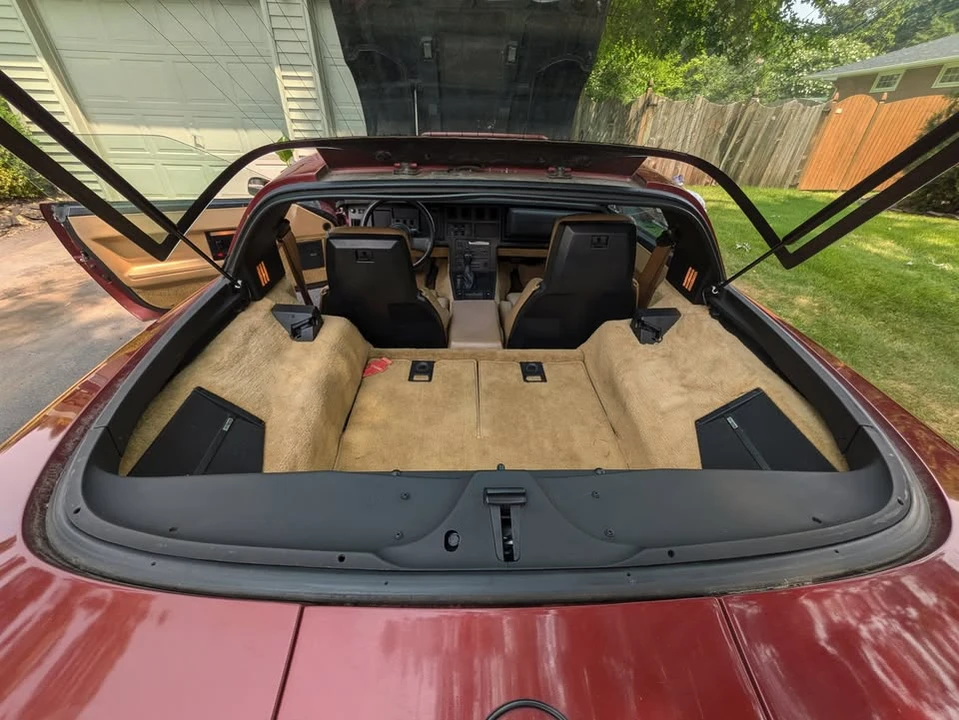1987 Chevrolet Corvette C4 - Image 4 of 5