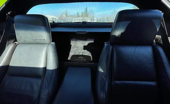 1987 Chevrolet Corvette C4 - Image 4 of 7