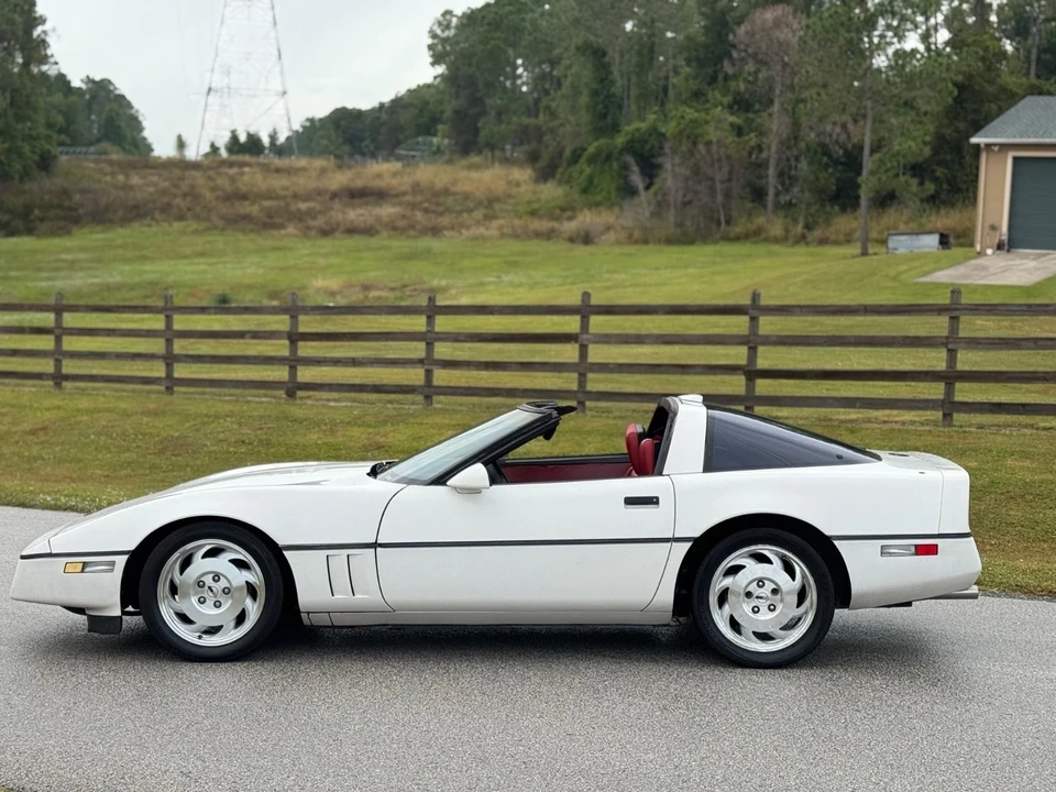 1987 Chevrolet Corvette C4 - Image 3 of 21