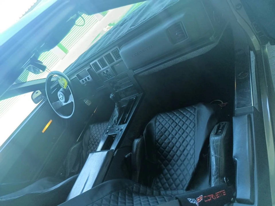 1987 Chevrolet Corvette C4 - Image 11 of 12