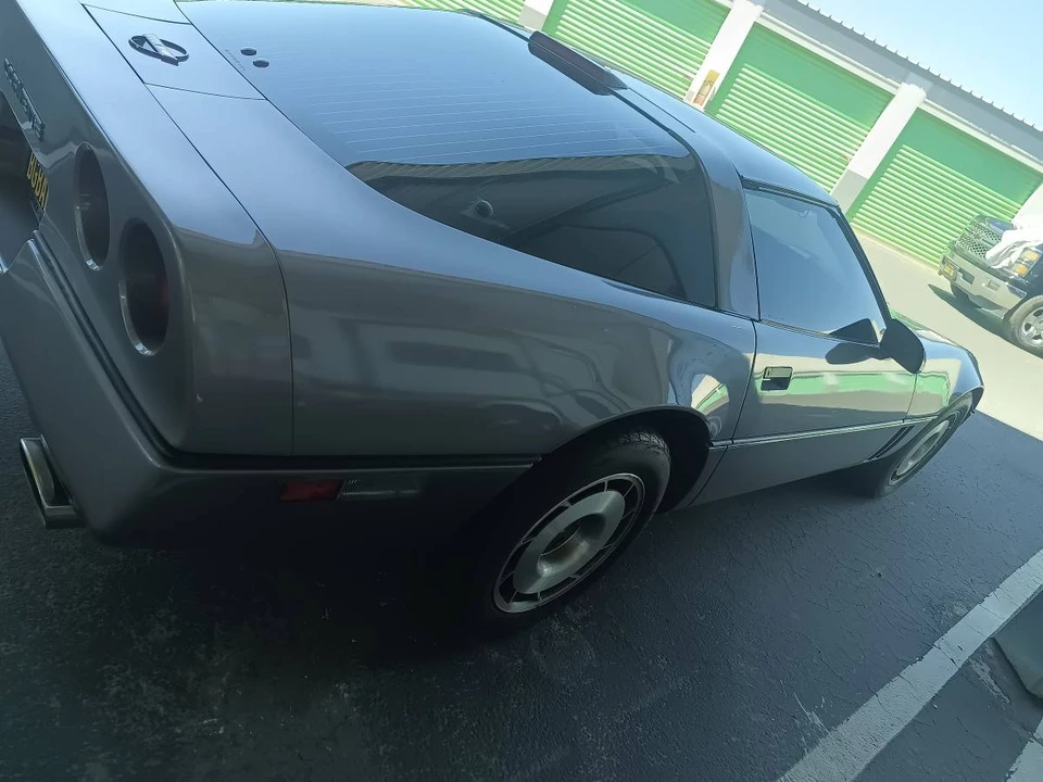 1987 Chevrolet Corvette C4 - Image 5 of 12