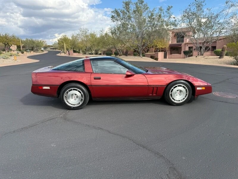 1987 Chevrolet Corvette C4 - Image 9 of 21