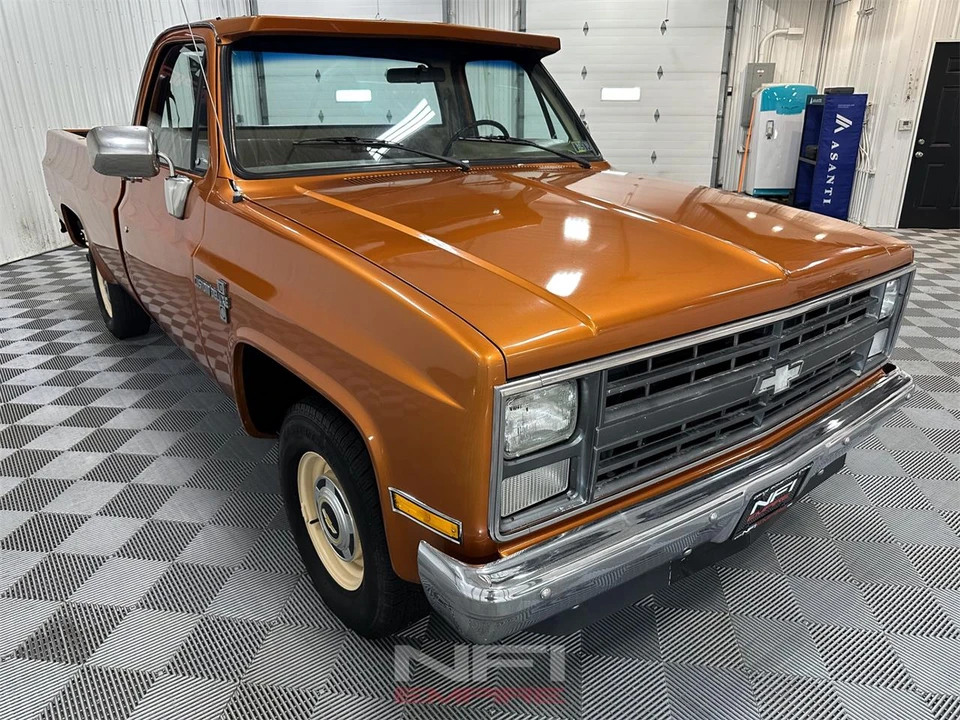 1987 Chevrolet C/K 3rd Gen - Image 5 of 31