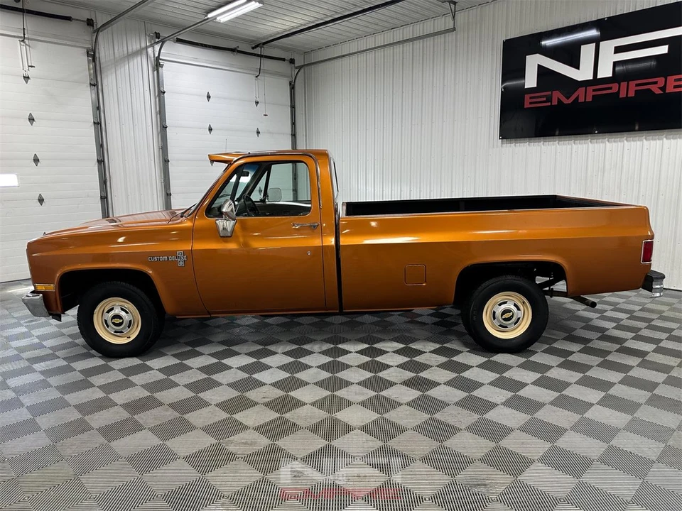 1987 Chevrolet C/K 3rd Gen - Image 2 of 31