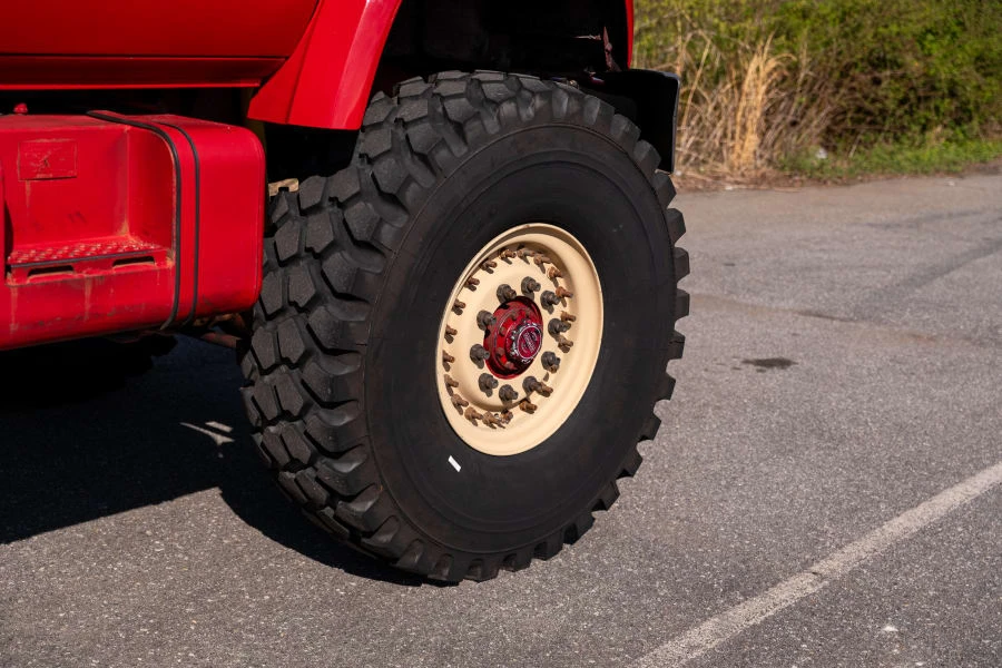 1987 Chevrolet Kodiak - Image 10 of 27