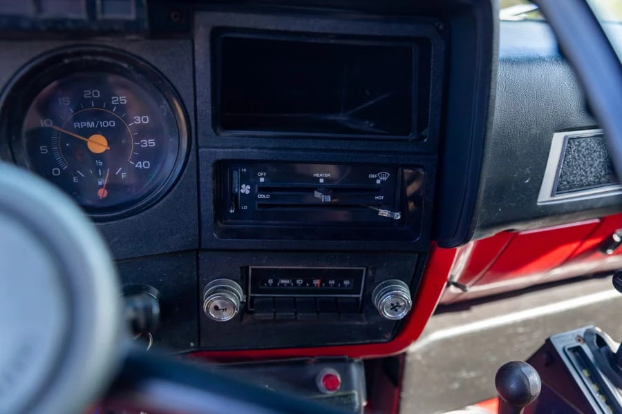 1987 Chevrolet Kodiak - Image 20 of 27