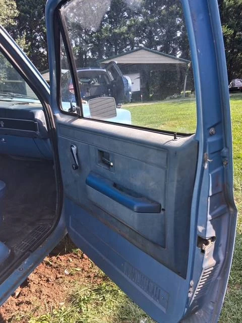1987 Chevrolet C/K 3rd Gen - Image 8 of 13