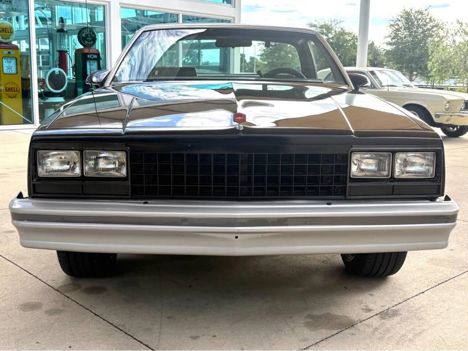 1987 Chevrolet El Camino 5th Gen - Image 2 of 31