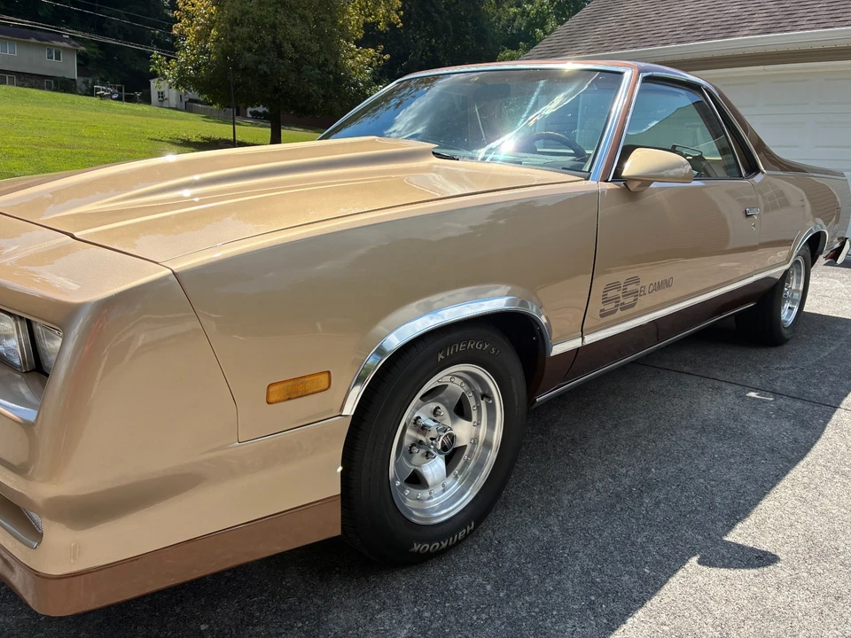 1987 Chevrolet El Camino 5th Gen - Image 2 of 23