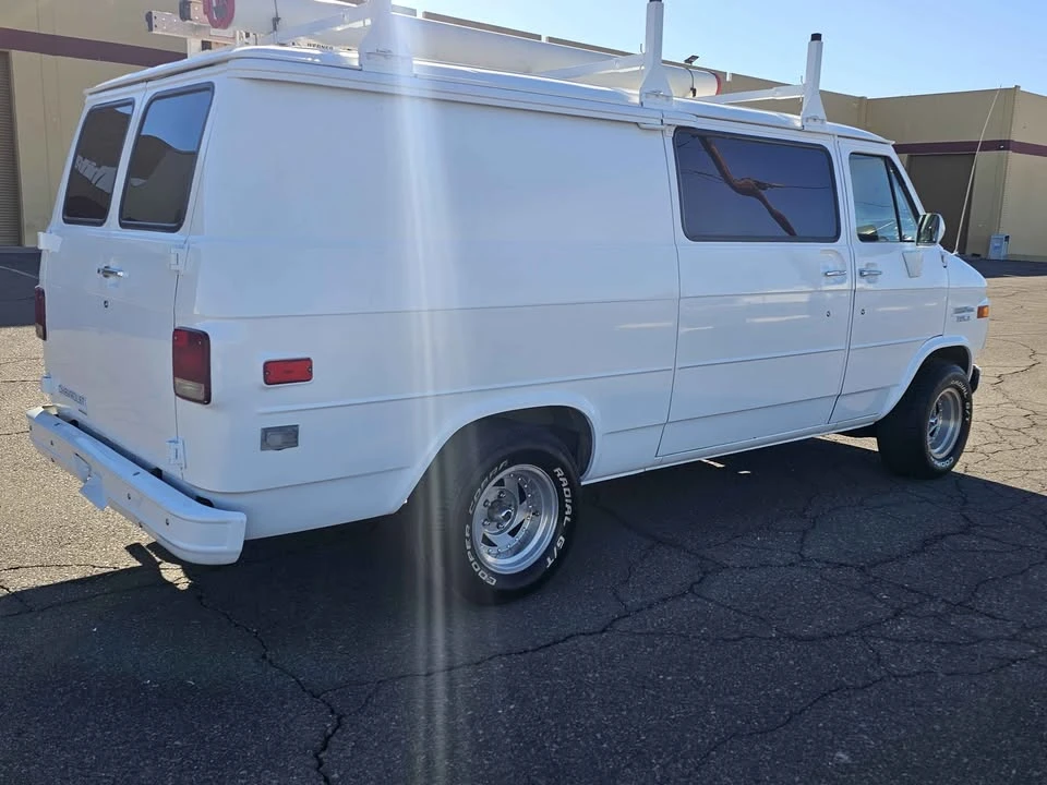 1987 Chevrolet G-Series Van - Image 4 of 20