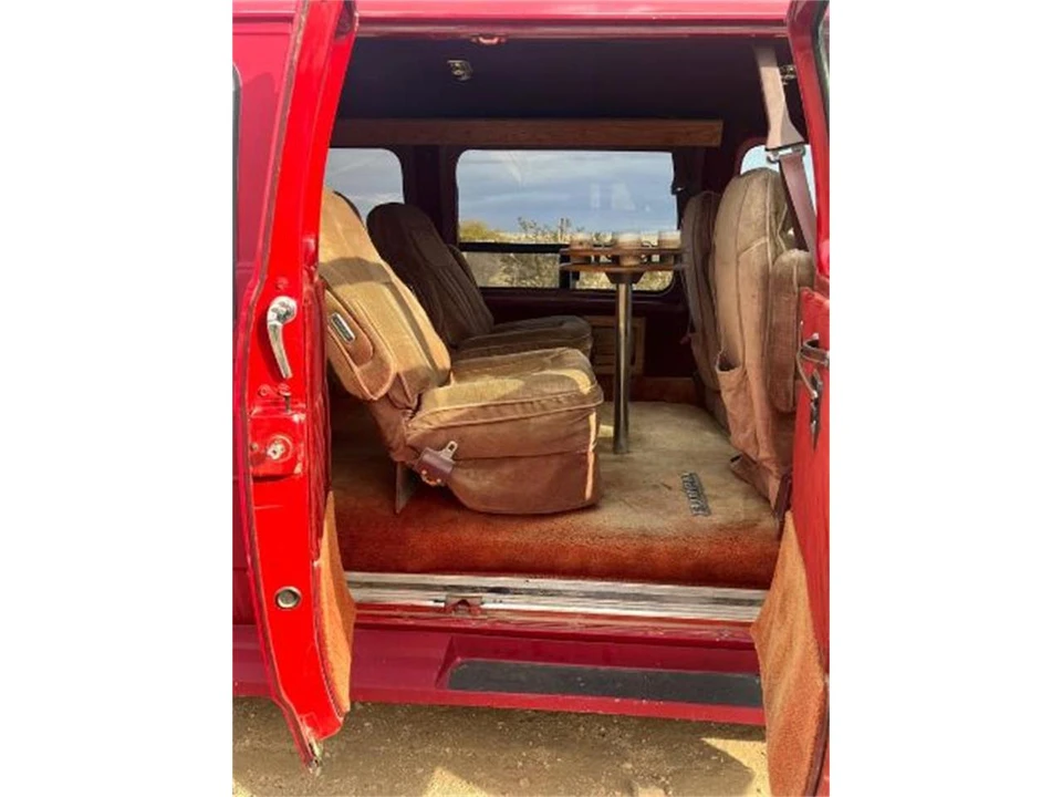 1987 Chevrolet G-Series Van - Image 7 of 12