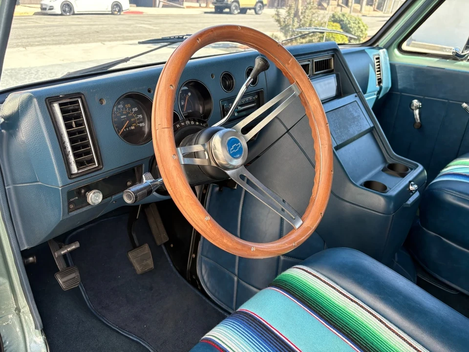1987 Chevrolet G-Series Van - Image 16 of 21