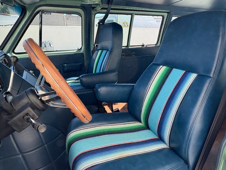 1987 Chevrolet G-Series Van - Image 17 of 21