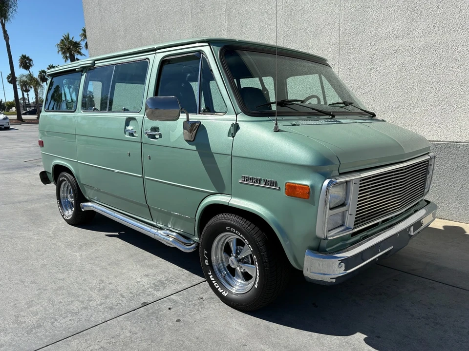 1987 Chevrolet G-Series Van - Image 6 of 21