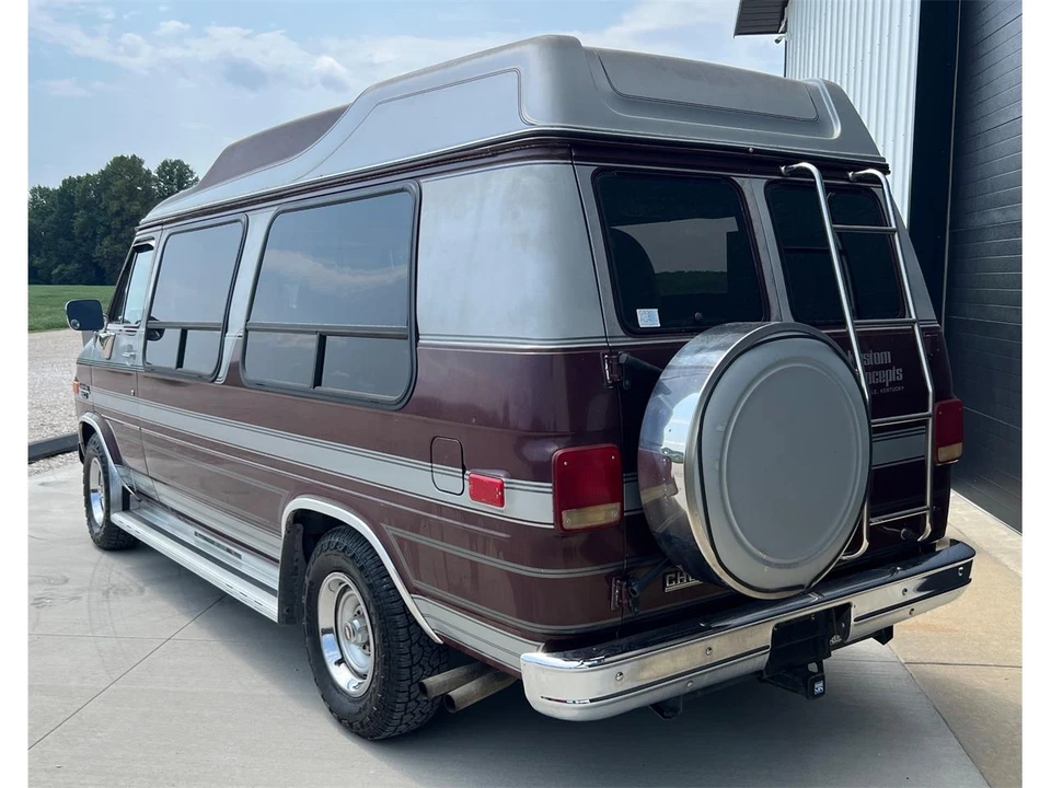 1987 Chevrolet G-Series Van - Image 5 of 31