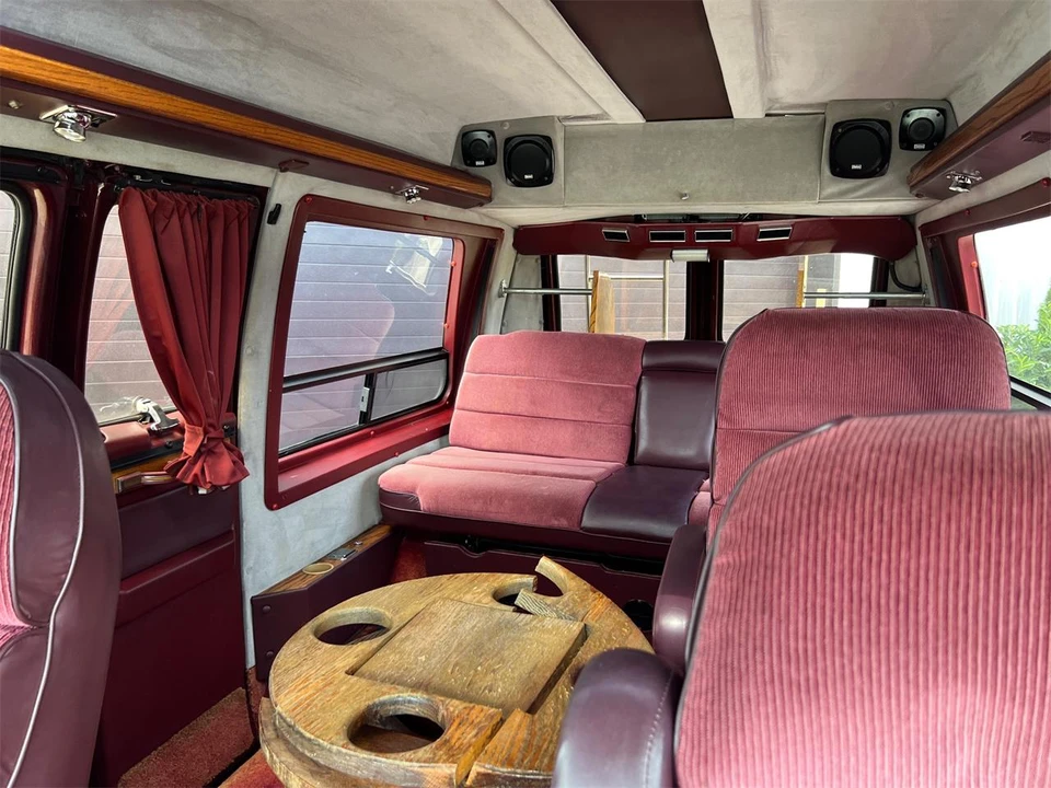 1987 Chevrolet G-Series Van - Image 26 of 31