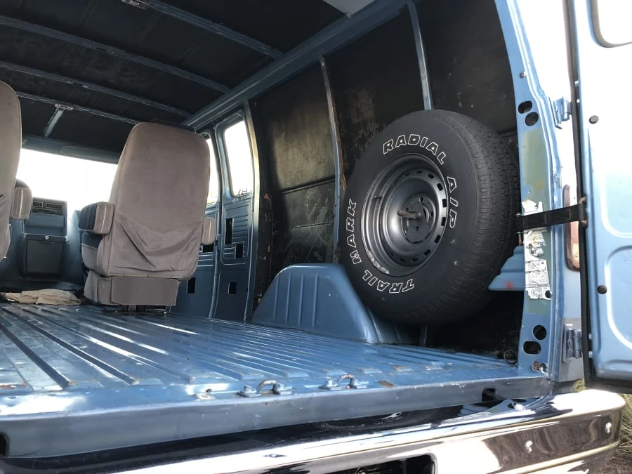 1987 Chevrolet G-Series Van - Image 11 of 11