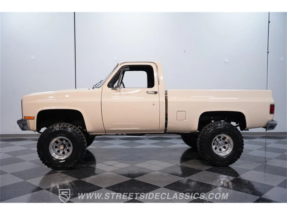 1987 Chevrolet C/K 3rd Gen - Image 2 of 31