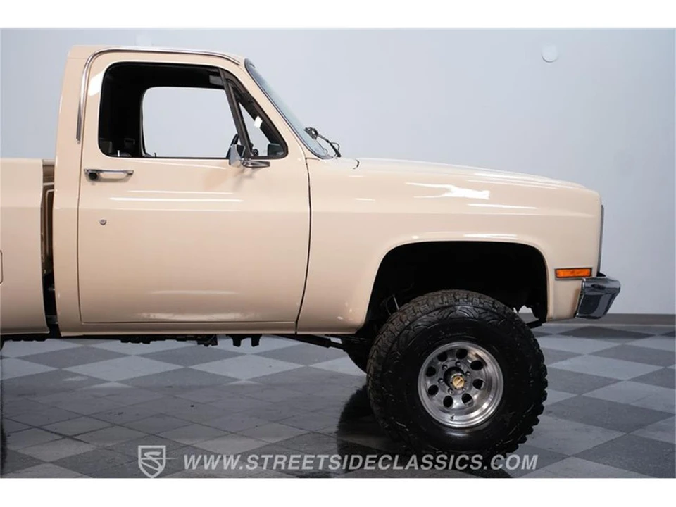 1987 Chevrolet C/K 3rd Gen - Image 24 of 31