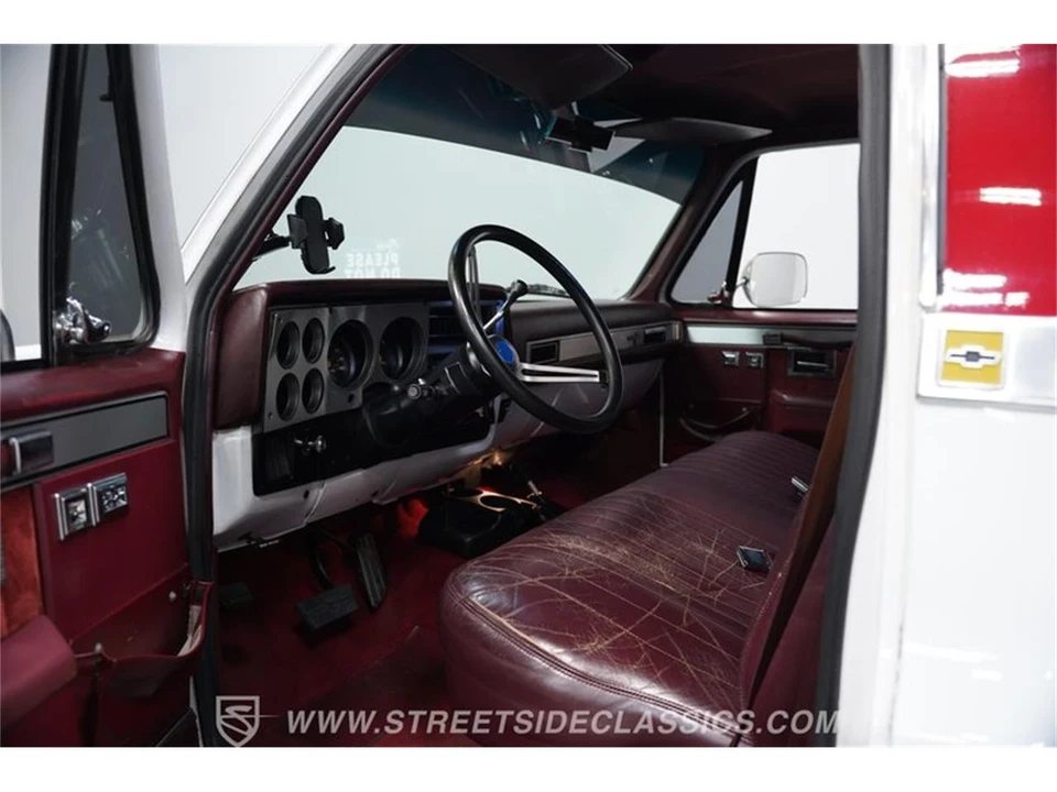 1987 Chevrolet C/K 3rd Gen - Image 2 of 31