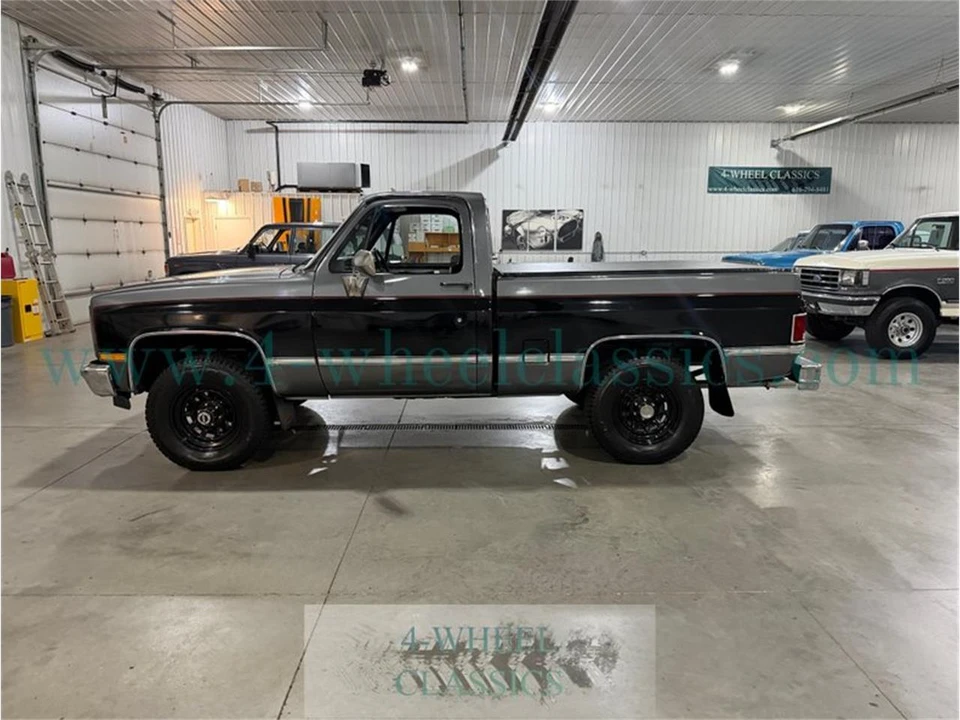 1987 Chevrolet C/K 3rd Gen - Image 2 of 31