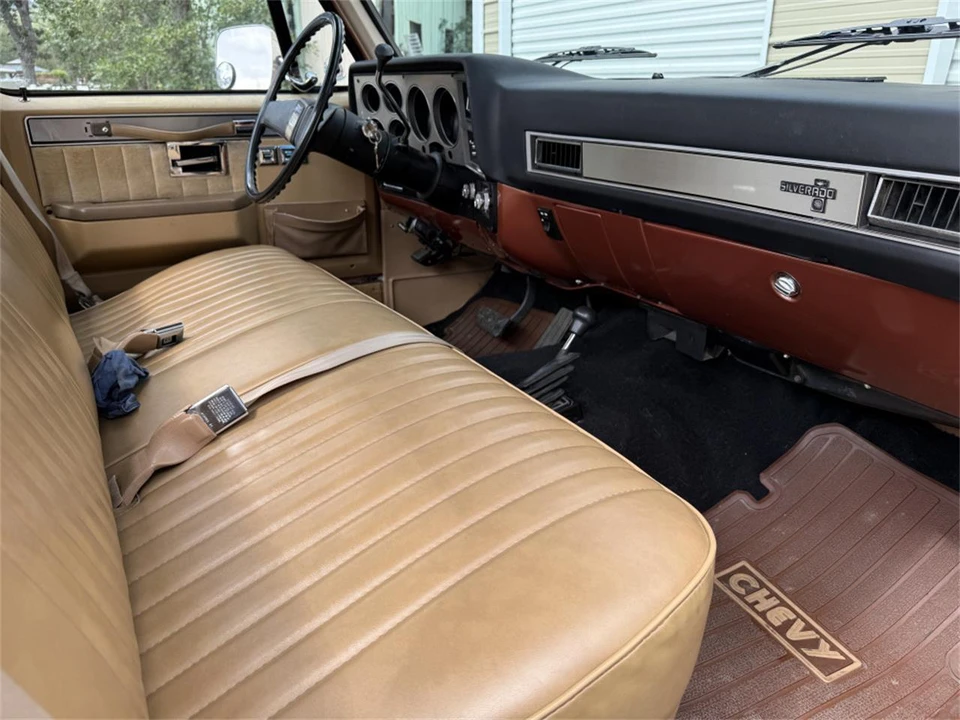 1987 Chevrolet C/K 3rd Gen - Image 6 of 7