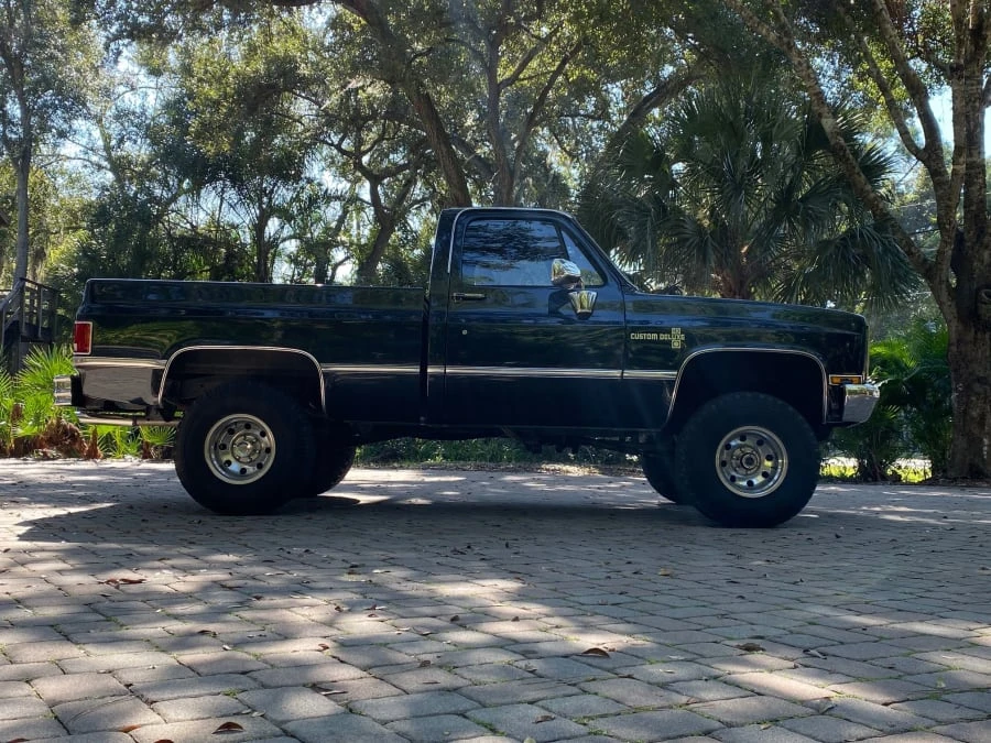 1987 Chevrolet C/K 3rd Gen - Image 11 of 11