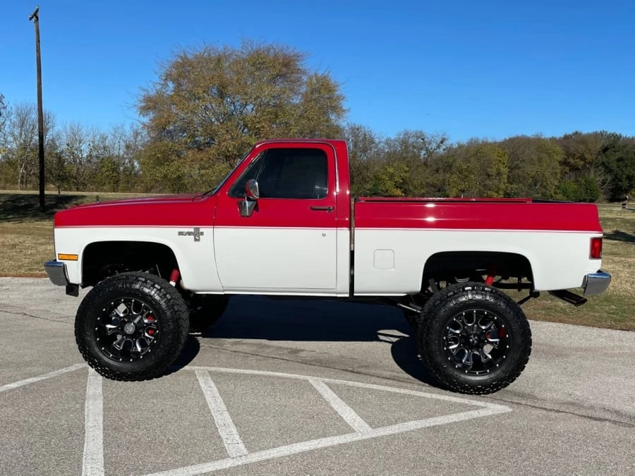 1987 Chevrolet C/K 3rd Gen - Image 2 of 14
