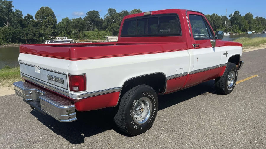1987 Chevrolet C/K 3rd Gen - Image 11 of 12