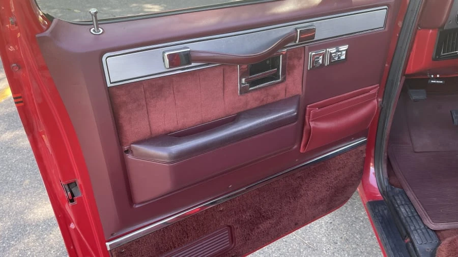 1987 Chevrolet C/K 3rd Gen - Image 3 of 12