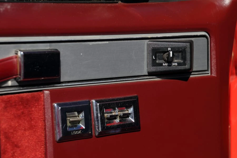 1987 Chevrolet C/K 3rd Gen - Image 23 of 31